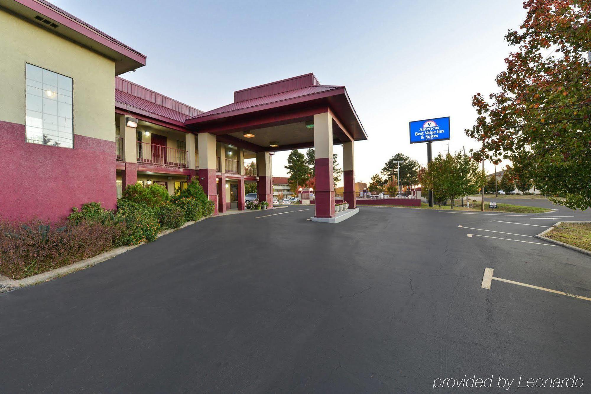 Super 8 By Wyndham Jackson Ms Exterior foto