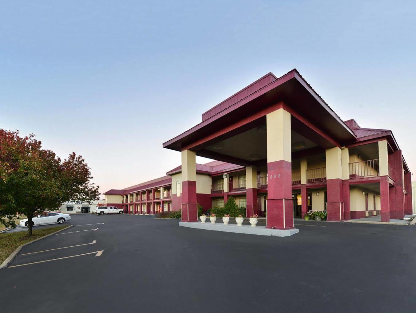 Super 8 By Wyndham Jackson Ms Exterior foto
